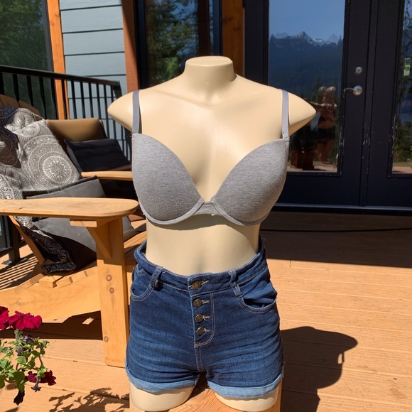 Bra Collection Sizes 36-C - Picture 5 of 9